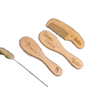 Cepillo y Peine para el Cabello de Bebé con Nombre y Fecha Grabados Personalizados en Madera de Pino y Acacia, Tema de Ángel, Accesorios para Peinar el Cabello de Bebé para el Día de San Valentín - Product Image 1