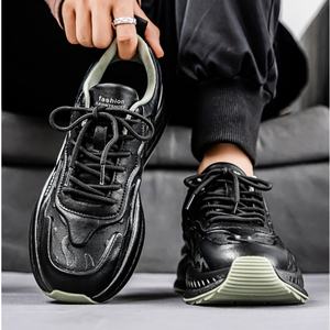 Chaussures de sport pour hommes, style nouveau, noires, chaussures de course décontractées Jedi noires, respirantes, chaussures de papa pour hommes - Product Image 5