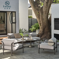 Ensemble de canapés d'extérieur modernes en aluminium de luxe pour hôtel et cour, imperméable et antirouille