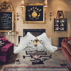 Zapatillas Deportivas Unisex Blancas de Malla Transpirable con Diseño de Calcetín, Suaves, que Aumentan la Altura, Tallas 36-48 para Hombre y Mujer - Product Image 3