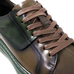 Sneakers pour hommes en cuir de vache véritable de haute qualité, deux tons de couleur, logo personnalisé, fabrication artisanale, confortables, respirantes, automne, luxe - Product Image 5