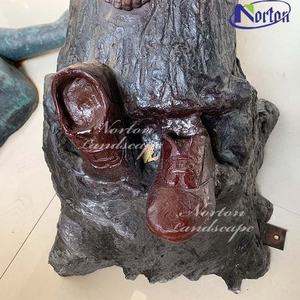 Décoration <span class=keywords><strong>de</strong></span> <span class=keywords><strong>jardin</strong></span> d'extérieur, statue <span class=keywords><strong>de</strong></span> <span class=keywords><strong>jardin</strong></span> en bronze coulé grandeur nature, garçon et fille lisant assis sur un tronc d'arbre - Product Image 6