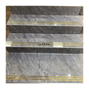 Carreaux de porcelaine personnalisés <span class=keywords><strong>pour</strong></span> escaliers Carreaux de marbre en porcelaine brillante de <span class=keywords><strong>couleur</strong></span> grise blanche de Carrare <span class=keywords><strong>pour</strong></span> escaliers fabriqués en Chine - Product Image 4