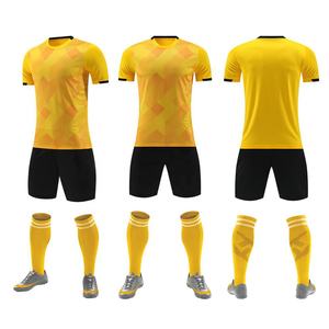 ชุดฟุตบอลคุณภาพสูงแบบกำหนดเองรุ่นล่าสุด เสื้อฟุตบอลเรียบง่าย แห้งเร็ว - Product Image 5