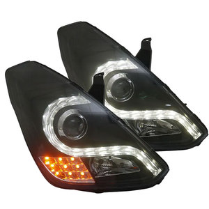 Đèn pha Hyundai H1 Starex TQ 2007-2013 độ đèn LED phát sáng, đèn chạy ban ngày Bi-Xenon, sẵn sàng sử dụng - Product Image 1