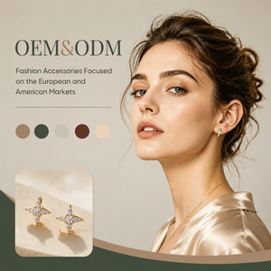 ต่างหูแบบห่วง OEM ODM ขายส่ง ต่างหูรูปดาวสี่แฉกชุบทอง ประดับคริสตัลเพทายใส เครื่องประดับแฟชั่นสำหรับผู้หญิง - Product Image 1