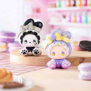 Mini Caixa Surpresa EMMA Rabbit Collector V2, Figura de Cultura Pop Tendência, Ornamento Fofo para Carro e Mesa - Product Image 2