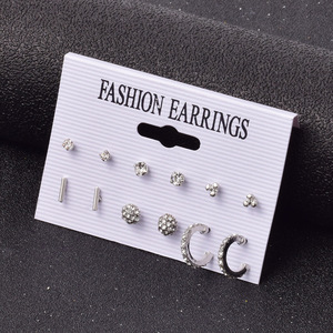 Ensemble de boucles d'oreilles à la mode, 6 paires de clous géométriques avec strass pour femmes, bijoux d'anniversaire - Product Image 1