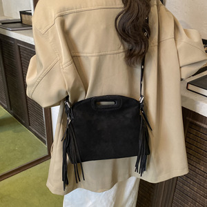 <span class=keywords><strong>Sac</strong></span> à bandoulière en daim marron pour femmes avec des motifs géométriques rétro, style bohème pour l'hiver et l'automne - Product Image 4