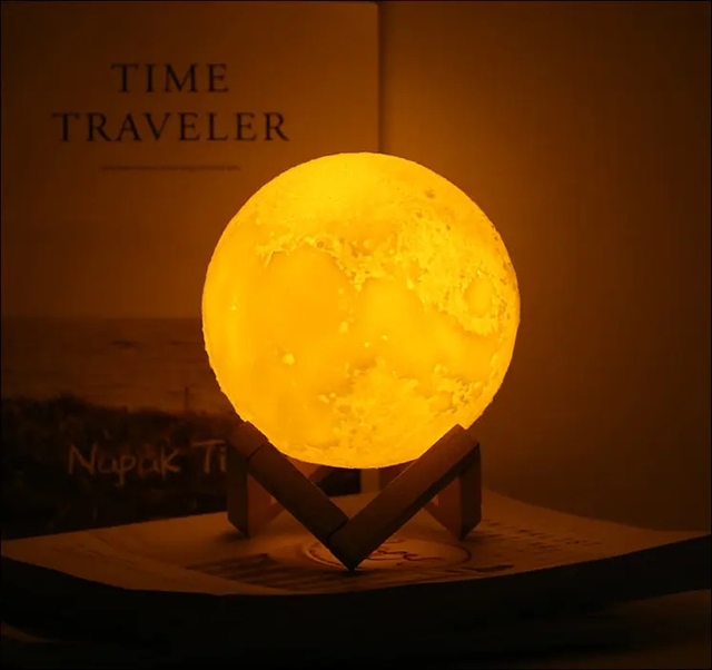 Custom 8-20cm Best Selling Product Moon Lamp Other Holiday Lighting Night Light 16 Colors Remote Touch Christmas Lights