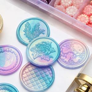 Cire à cacheter polarisante Suidis Aurora Glitter Grid, granulés de cire changeant de couleur pour travaux manuels sur papier - Product Image 3