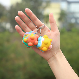 Nuevo Llavero Antiestrés Viral Pop Fidget con Bola de Burbujas, Juguete Sensorial Portátil para Aliviar la Ansiedad, Juego de Agarre Decorativo - Product Image 4