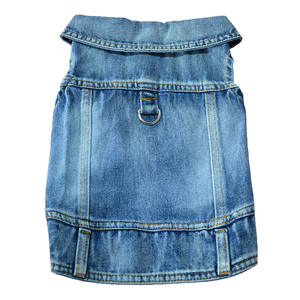 ملابس جينز للحيوانات الأليفة للبيع بالجملة ملابس الكلاب الكبيرة المتوسطة ممزقة ثقوب جينز للكلاب سترة معطف كلب دينم أزرق رائع - Product Image 4