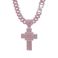 Bijoux de rappeurs pour hommes et femmes Collier à pendentif croix rose glacé avec chaîne cubaine plaquée or et diamants
