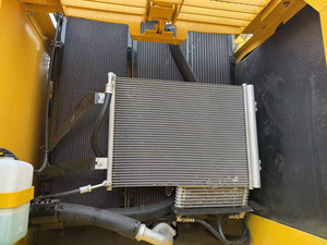 รถขุดไฮดรอลิกมือสอง Komatsu PC240-8 ยอดนิยม ขายดี พร้อมเครื่องยนต์คุณภาพสูง ระบบไฮดรอลิกคุณภาพเยี่ยม น้ำหนักใช้งาน 24 ตัน - Product Image 4