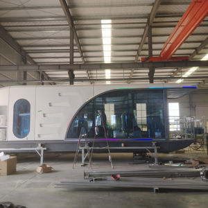 Umweltfreundliches Luxus-Miniatur-Stahlkonstruktion Schwimmendes Vorgefertigtes Hausboot Wasserdichtes Hausboot für Hotel Wohnzimmer Schlafzimmer - Product Image 2