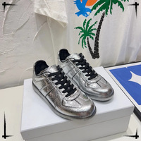 Chaussures de sport rétro Deen - Baskets décontractées blanches pour hommes et femmes - Chaussures à plateforme en cuir multi-usages style couple