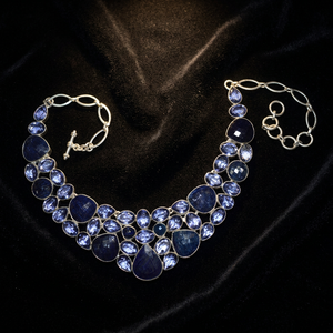 Collar de Cuentas Clásico para Mujer con Cadena de Bambú y Imitación de Ágata Azul, Engaste de Garra - Regalo para Compromiso o Aniversario - Product Image 2