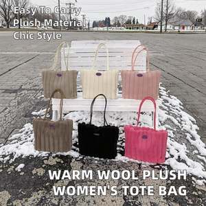 <b>Hot</b> Sale <b>Pink</b> Metallic Color Crochet Small Size Women <b>Clutches</b> Elegant Pure 100% Handmade Crochet Knitted Handbag - Product Image 2