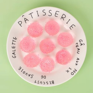 Jouets sensoriels anti-stress en forme de fraise collante ODM/OEM pour enfants de 5 à 7 ans - Product Image 3