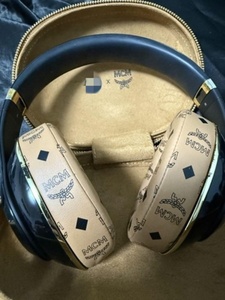 Audífonos Inalámbricos Beat Studio Pro MCM 2026 de Alta Gama, Modelo Dr. Kim Kardashian Studio4 - Product Image 2