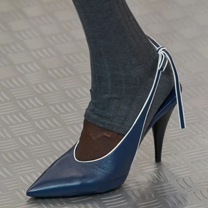 Sandalias de tacón alto para mujer, de verano, con punta, estilo slingback, con lazo trasero, para fiesta, zapatos de vestir, tacón de aguja, con aberturas laterales - Product Image 1