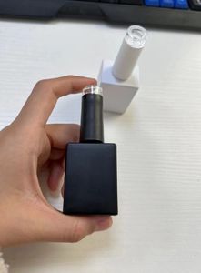 Bouteille de vernis à ongles en verre vide personnalisée à faible MOQ avec bouchon, flacon de gel UV avec pompe pulvérisatrice, sérigraphié, 5ml 10ml - Product Image 6