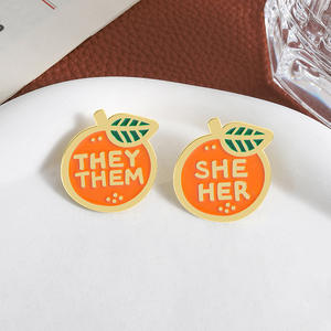 新款我的代词珐琅别针批发橙色形状她的胸针翻领徽章时尚珠宝礼品 - Product Image 5