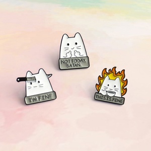 Huy Hiệu Mèo Nhỏ Màu Trắng <span class=keywords><strong>Pin</strong></span> Tinh Tế Mới Thời Trang Động Vật <span class=keywords><strong>Pin</strong></span> Ve Áo Tráng Men Kim Loại Tùy Chỉnh - Product Image 6