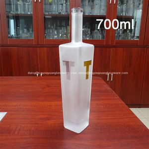Botella <span class=keywords><strong>de</strong></span> Licor <span class=keywords><strong>de</strong></span> Vodka/Ginebra Blanca Esmerilada al por Mayor, 700ml, para <span class=keywords><strong>Bar</strong></span> - Product Image 3