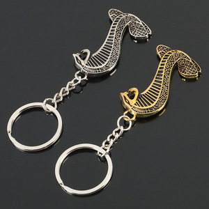 Llavero Creativo de Serpiente 3D de Metal, Colgante de Cobra Vintage de Acero Inoxidable con Impresión UV, Logotipo Personalizado con Láser, Pequeño Regalo Elegante - Product Image 3