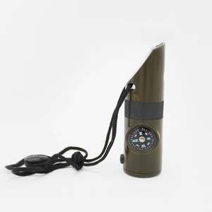 Silbato Multifuncional Portátil 7 en 1 para Exteriores, de Alto Decibelio, Salvavidas, con Linterna, Brújula y Termómetro - Product Image 3