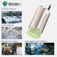 Capteur de proximité capacitif pour la détection de métaux et de non-métaux M30 15mm NPN NO IP67 Câble épais robuste 3 fils DC 10 à 30V