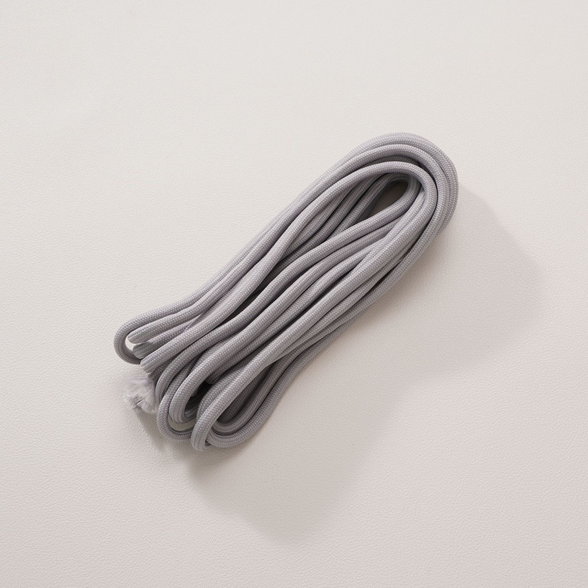 Gray (solid color)