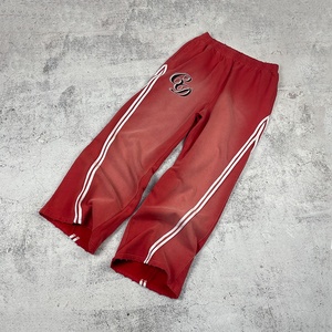 <span class=keywords><strong>Pantaloni</strong></span> Sportivi Personalizzati <span class=keywords><strong>Rossi</strong></span> Vintage con Effetto Acid Wash e Strass, Moda Maschile Y2K con Doppia Striscia Bianca Laterale - Product Image 1