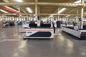 Raycus Max 3000W 6000W 3015 Bảng Duy Nhất Sợi <span class=keywords><strong>Laser</strong></span> Máy Cắt Với Cypcut Cắt Phần Mềm - Product Image 4