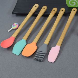 <b>Silicone</b> Mini Wood Handle Small Cake Spatula Scraper Smoother Set 5pcs - Product Image 2