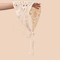 Foulard triangulaire en crochet style bohème - Bandana pour cheveux en dentelle florale avec liens à nouer