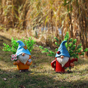 跨境新品：侏儒花盆、矮人花盆、庭院户外花瓶、家庭花园卡通工艺品及装饰品 - Product Image 1