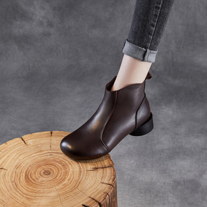 Bottes courtes vintage de luxe en cuir de vachette multicouche à talon épais et cylindre bas, nouvelle collection automne, <span class=keywords><strong>chaussures</strong></span> <span class=keywords><strong>pour</strong></span> mères, fermeture éclair latérale, couleur unie - Product Image 2