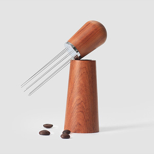 Logo personnalisé Outils WDT pour le café Distributeur d'aiguilles à café en acier inoxydable avec manche en bois pour le café - Product Image 1