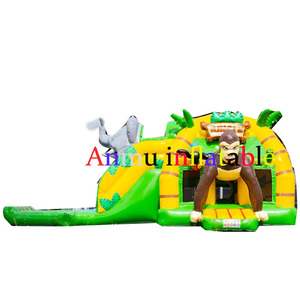 Les enfants adorent le château gonflable multi-activités « Super Jungle », personnalisable en taille. - Product Image 2
