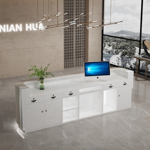 Décoration de <span class=keywords><strong>magasin</strong></span> OEM nouvelle boutique de perruque moderne conception de bureau de réception <span class=keywords><strong>en</strong></span> acier inoxydable or Salon de beauté comptoir de caisse bureau avant pour <span class=keywords><strong>magasin</strong></span> de mariée - Product Image 2
