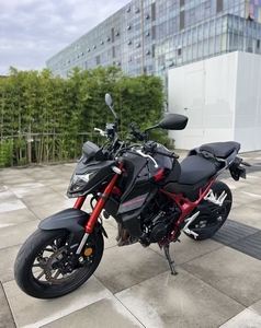 2025เบนเทน750cc CB750แตนประสิทธิภาพในเมือง Motorcycle-92HP น้ำหนักเบาความเร็ว> 80กม./ชม. | <span class=keywords><strong>ราคา</strong></span>โรงงานจีน - Product Image 1