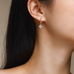 Orecchini a Cerchio da Donna ZhuangYee con Design Glider, in Argento Sterling 925 Placcato Oro Bianco 18K e Moissanite 0.8ct*2 Pezzi - Product Image 1
