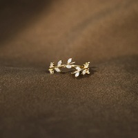 Bague délicate en argent 925 plaqué or 18 carats avec zircon en forme de feuille et de branche, zircon cubique taille marquise, bagues fines