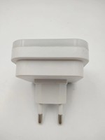Lampes de nuit LED modernes avec interrupteur tactile, capteur PIR, télécommande, plastique, 220V, 0,6W, décoration de chambre, hôtel, forme carrée