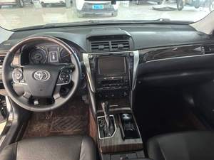 <span class=keywords><strong>Toyota</strong></span> Camry Híbrido 2.5HG CVT 2016, Edición de Lujo 10.º Aniversario, Navi, Automático - Product Image 3