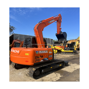 Mini pelleteuse sur chenilles HITACHI ZX70 d'occasion avec lame de bulldozer Pelleteuse hydraulique de 7 tonnes d'occasion - Product Image 3