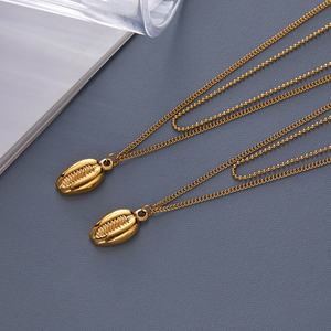 Collares de Joyería Fina con Textura Metálica Chapados en Oro de 18k, Collares con Colgante de Acero Inoxidable a la Moda para Mujeres/Hombres - Product Image 2